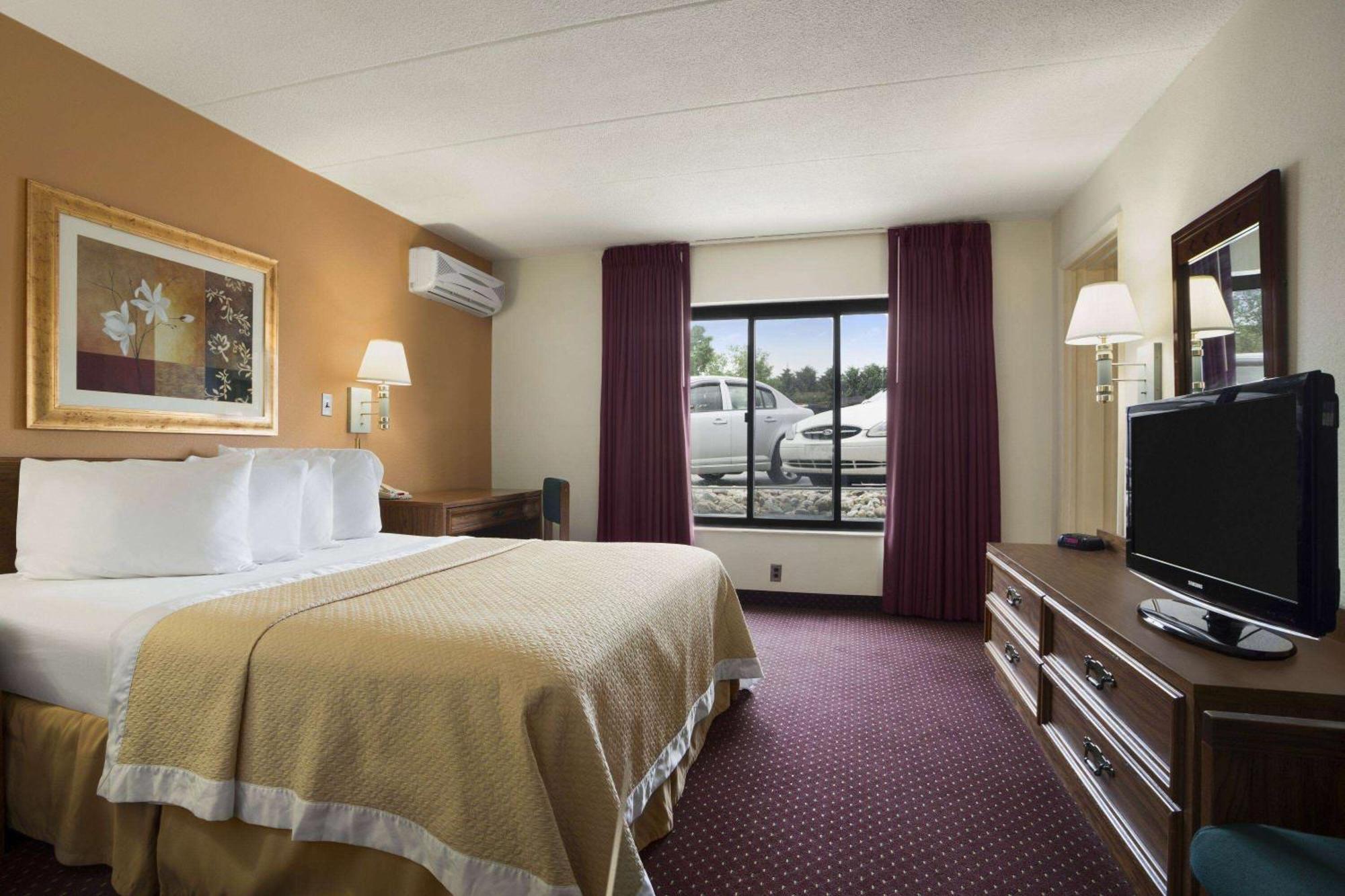 Ramadaby Wyndham Pittsburgh-New Stanton Otel Dış mekan fotoğraf
